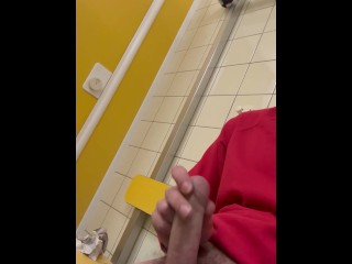 Public Women Changingroom Fast Cumshot
