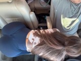 Big Booty Stranger Gives Road Head In Exchange For A Ride
