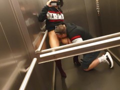 My fastest orgasm ever in a public elevator Dada Deville Real Amateur - Screenshot 15 of 16 - Real Public Sex