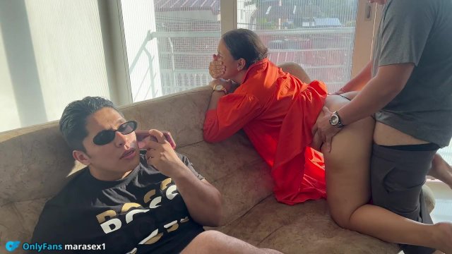 I FUCK THE DAUGHTER OF A BLIND MAN NEXT TO HIM, SEMEN FALLS ON HIM AND HE THOUGHT IT WAS CREAM