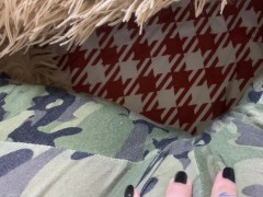 ЖЕНА СНЯЛА НА ВИДЕО КАК ДРОЧИТ ДЛЯ ЛЮБОВНИКА ПОКА МУЖА НЕ БЫЛО ДОМА. ГРЯЗНЫЕ РАЗГОВОРЫ РУССКОЕ - Screenshot 1 of 16 - Chubby