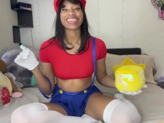 Sexy Mario Cosplay Solo Masturbation - Screenshot 13 of 16 - Masturbation