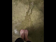 Messy long feet pee outdoors