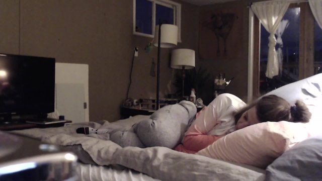 Real couple fuck and cum at the same time - BellatheBrainiac