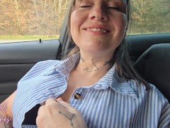 Hairy Mature MILF repaid my kindness by swallowing my cum