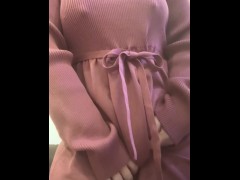 電車で知らないおじさんに触られて　ムズムズが止まらず我慢出来ずにお家でオナニー - Screenshot 7 of 16 - Orgasm
