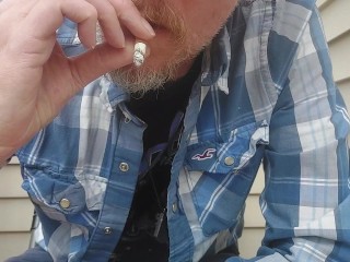 Кто-нибудь курит фетиш?