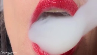 Lipstick mouth Smoking