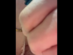 港女吹煙後自摸大胸 - Screenshot 2 of 16 - Hong Kong Girl