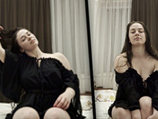 Красивая брюнетка кружится перед камерой