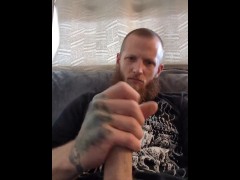 Jacking off on my couch while no ones home 😜😘🤑🫦🫦👅❣️😁🥰❤️‍🔥🤑