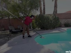 Horny Roommates Bang the Pool Boy - Screenshot 2 of 16 - Tattoo Girl