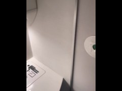 【孤独のオナニ（女性専用・オナニー鑑賞用）】海外出張・国際線飛行機トイレでのイケオジオナニー。スマホ個撮  | イケオ ジ | リアル鑑賞も◎ - Screenshot 3 of 16 - Japanese