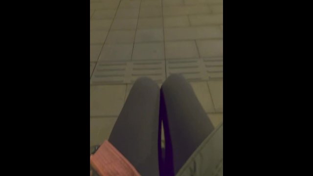 裤袜男娘路边打胶