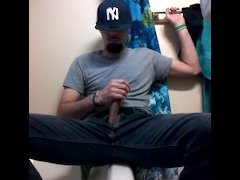 Bathroom dick - Screenshot 3 of 16 - Big Ass Latina