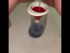 Hot pissing compilation - Screenshot 11 of 16 - Pee
