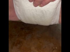 Hot pissing compilation - Screenshot 4 of 16 - Girl Pee