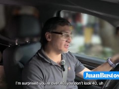 LaluceroOficial con enormes tetas se folla a desconocido en Juan Bustos Road