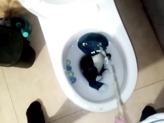 Blue t-rex pee 2