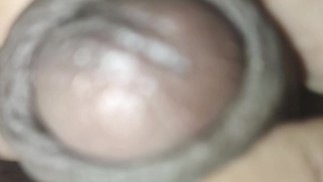 QUICKY IN THE BATHROOM MASTURBATION CUM