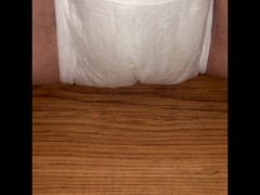 Peeing Compilation - Screenshot 8 of 16 - Girl Peeing