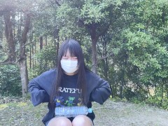 のあちゃんの野ションおしっこ我慢！！山登りしながらお漏らししちゃった！ 10/16