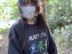 のあちゃんの野ションおしっこ我慢！！山登りしながらお漏らししちゃった！ 4/16