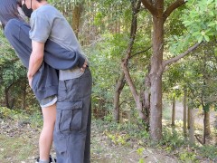 山登り中におしがましてお漏らししちゃった小便臭いまんこに中出し - Screenshot 1 of 16 - Pov