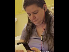 Foxlynn Moore - Very Gassy Toilet (Part 1)