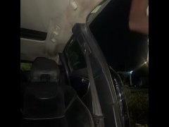 I XXXUNCZ is Seeking Some Female Business Partners on this Site…