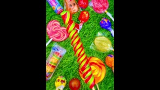 Befriedigendes Video Asmr Lutscher Süßigkeiten Unboxing Video Asmr Eröffnungsvideo und Schokoladengummibonbons