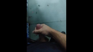 Почти поймали за на работе
