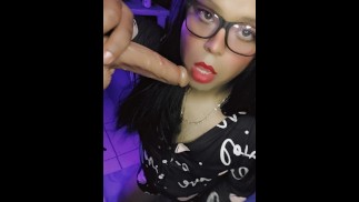 Amo ser una femboy y chupar pene