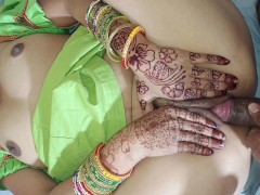Indian married Lalitabhabhi 21 year women tight pusssy bedroom fucking step brother