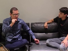 I FUCK WITH MY STEPSON WILDLY IN THE ASSHOLE - Screenshot 7 of 16 - Latina Milf
