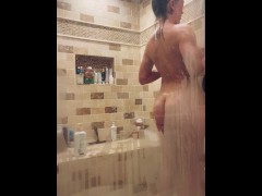 Shower time - Screenshot 9 of 16 - Hotwife