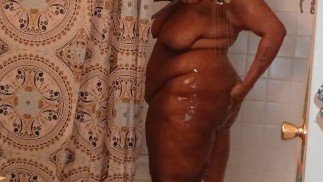 I Need To Be Fucked In A Shower