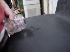 透明な貫通型オナホでシコシコ大量射精しました - Screenshot 11 of 16 - オナニー