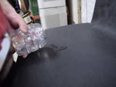 透明な貫通型オナホでシコシコ大量射精しました - Screenshot 4 of 16 - オナホ