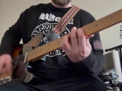 Punk Guitar Lesson 101: D-Beat Strumming