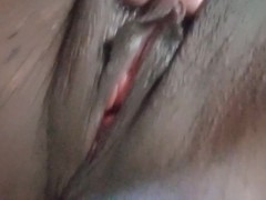AMATEURE EBONY SKYMILE  WITH SHAVE BALD PUSSY ORGASM  CLOSEUP MASTERBATION