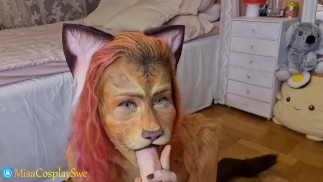 Lioness bodypaint - Gode à cheval et pipe - MisaCosplaySwe
