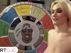 Siri Dahl's Pussy Mercilessly Finger-Fucked By Porno Dan!