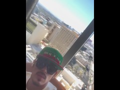Jerking Off  Big Dick - Screenshot 13 of 16 - Big Cock