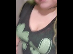 Lucky Lass - Screenshot 15 of 16 - Smoking 420