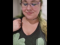 Lucky Lass - Screenshot 2 of 16 - Kitten