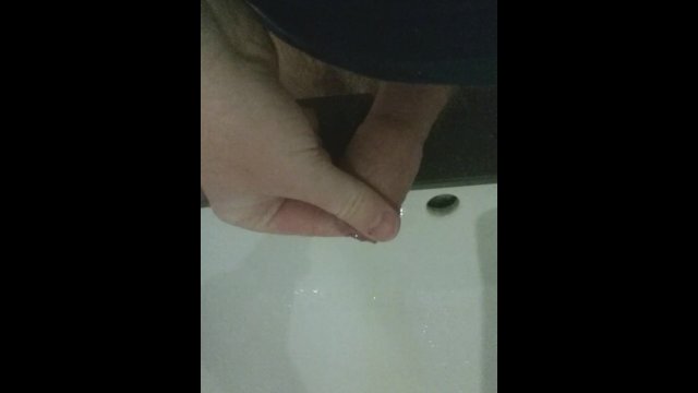 Sink Piss