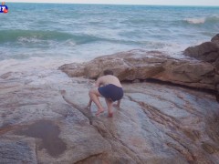 Beach adventures (Sweetie Fox, Diana Rider, Arina Fox, Mayalis) - Screenshot 2 of 16 - Blowjob