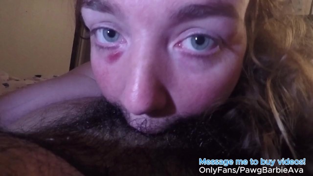 Подросток из колледжа White PAWG глубоко заглатывает и сосет член ей в лицо! Минет Любительское Подросток Большая Задница