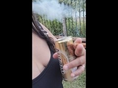 Road trip belly button play